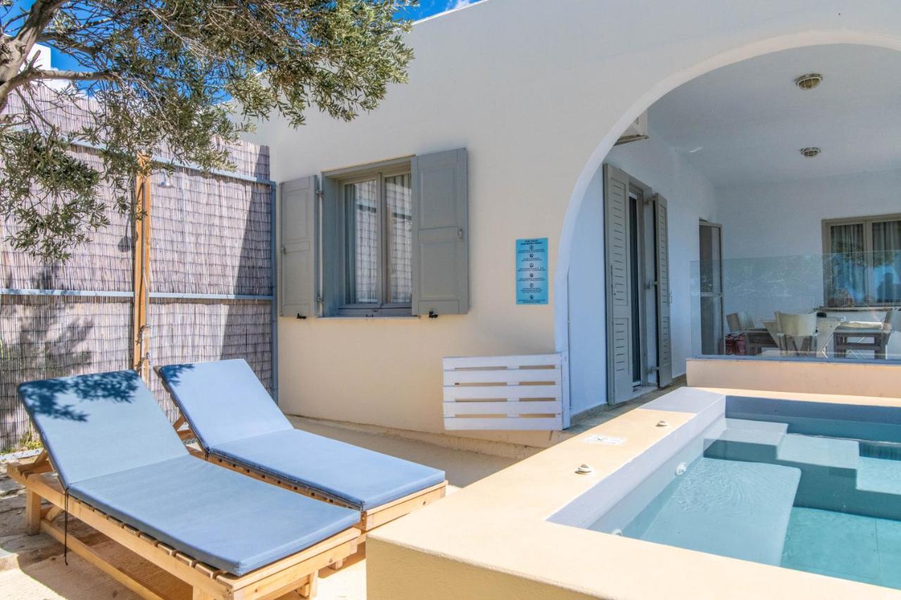Villa With View Of Agios Ioannis And Pool With Jacuzzi Extérieur photo